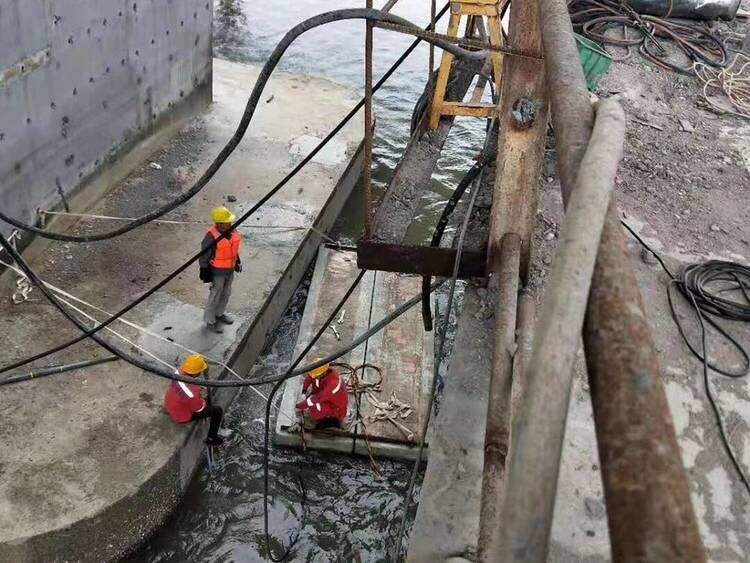 南京水下拆除与安装